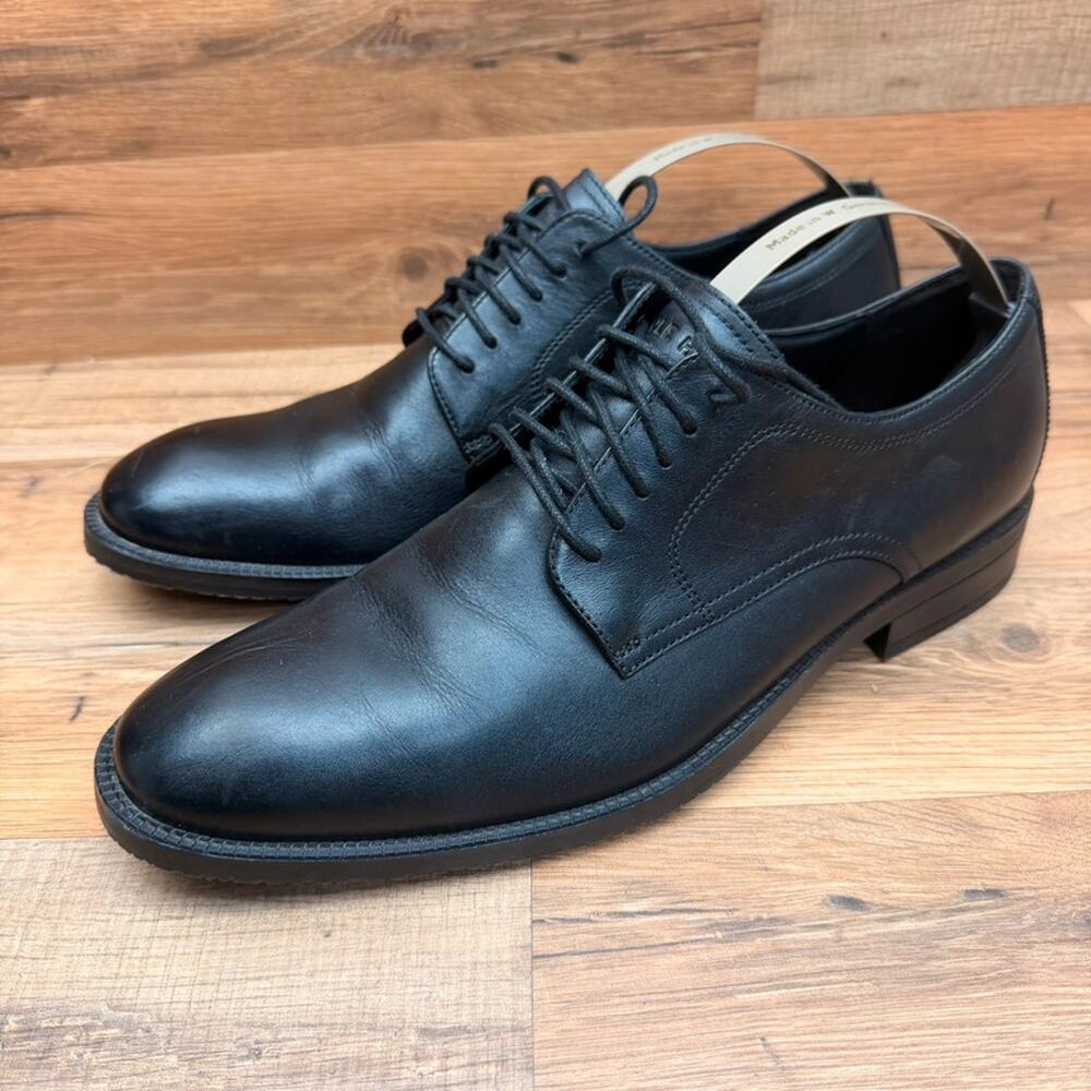 Cole Haan Men's size 8 Black Leather Plain Toe Oxfords Shoes